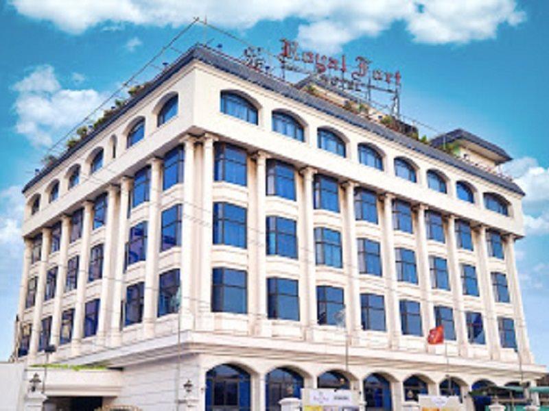 Royal Fort Hotel Visakhapatnam Eksteriør bilde