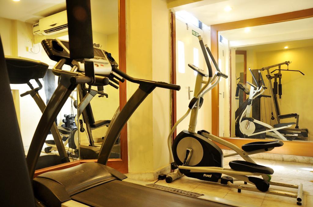 Royal Fort Hotel Visakhapatnam Eksteriør bilde