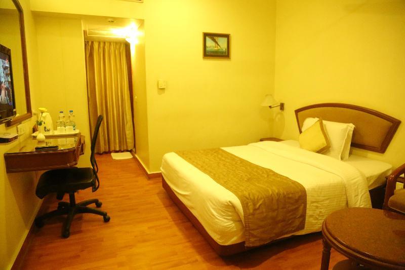 Royal Fort Hotel Visakhapatnam Eksteriør bilde